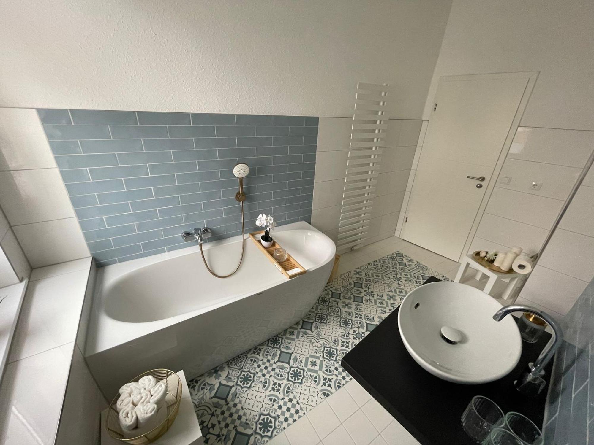 Apartment „krabbennest“ Ruhig Zentral Mit Echtem Jacuzzi-whirlpool